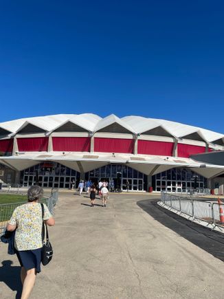 Not a spaceship. Madison’s Alliant Energy Center, our venue. A gorgeous place 