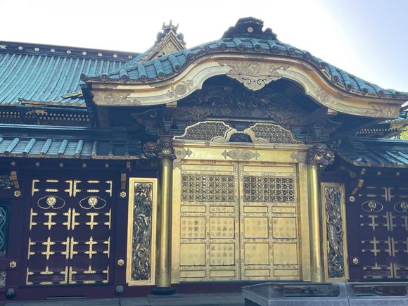Outside doors into the Shrine. You can see these for free but you have to pay to get inside the gate.