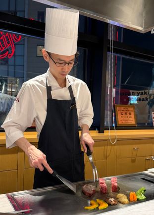 A yummy Kobe beef teppanyaki dinner 