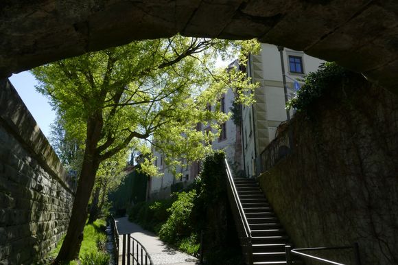 The moat walks are accessible at many spots 