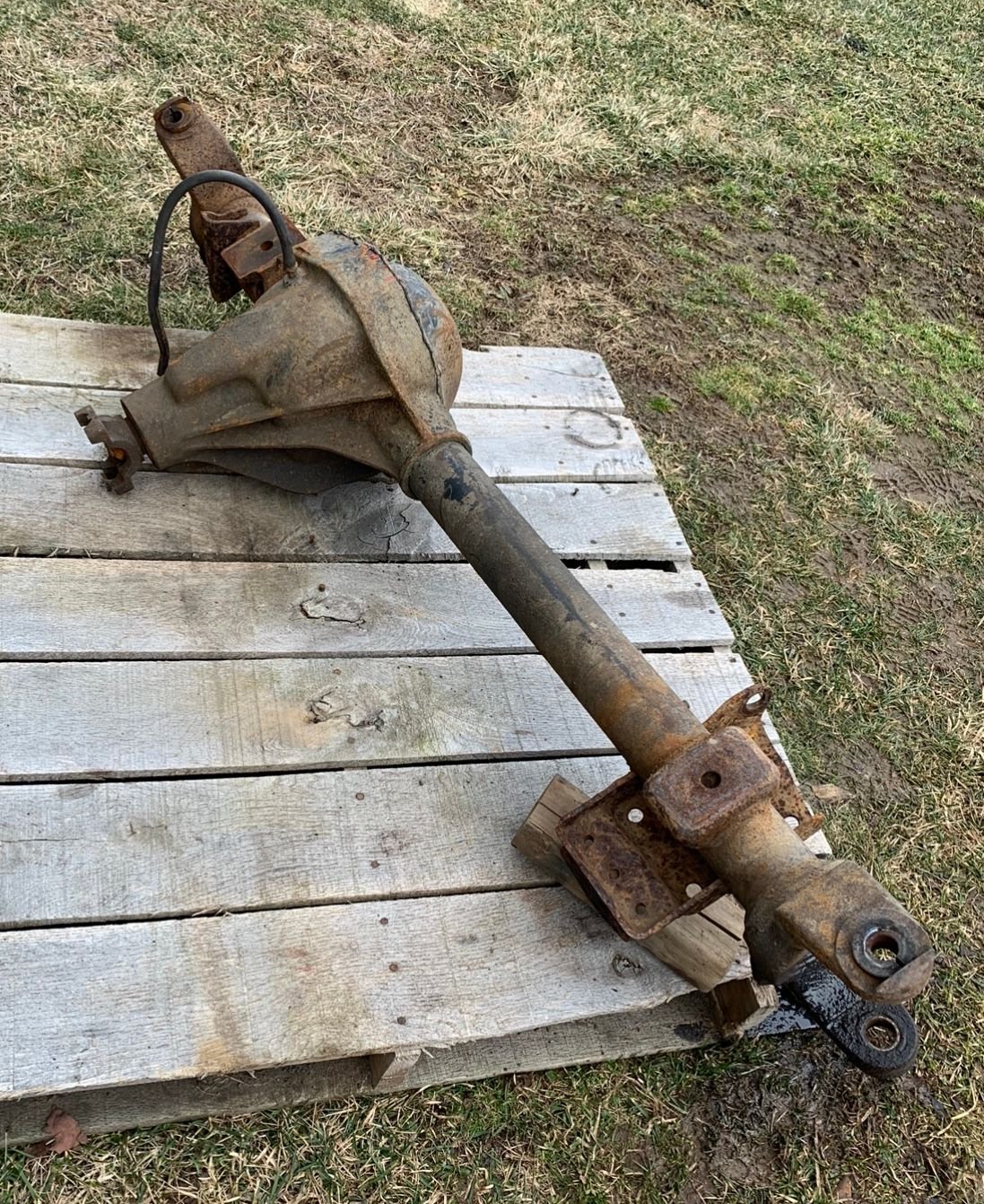 Ford Dana 60 Front Axles & Parts - Housings, Carriers, Shafts, Knuckles ...