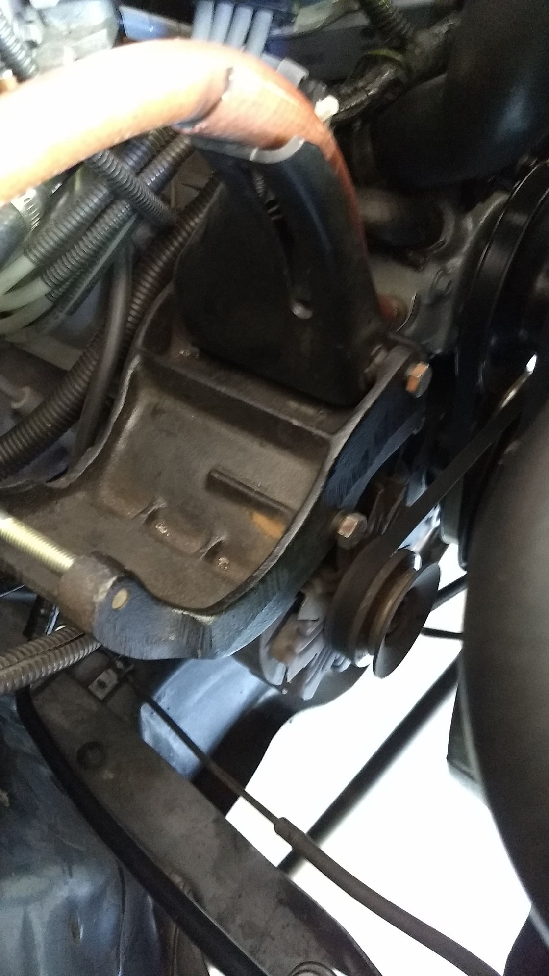 85 f150 302 EFI Smog Pump Bracket/Alternator Ford Truck Enthusiasts