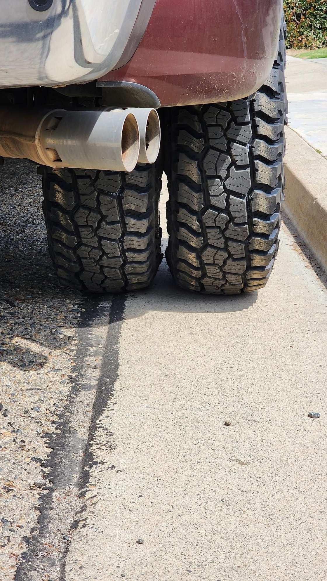 2023 F350 Dually 17 inch rims, tallest tire that will fit ? - Ford ...