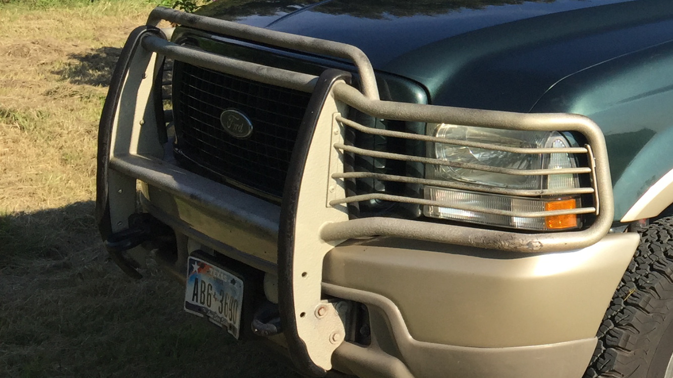 2003 ford excursion front bumper