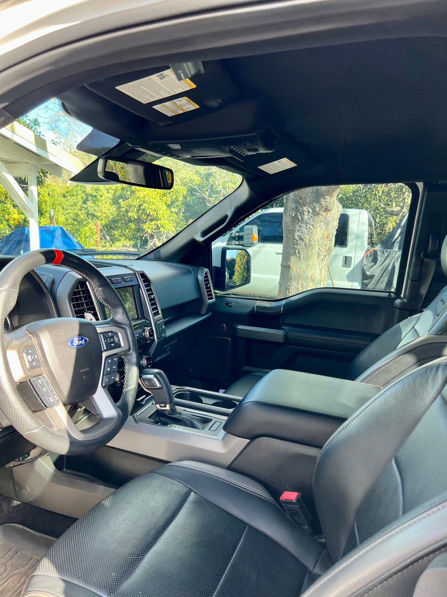 2018 Ford F-150 - 2018 Ford Raptor - For Sale - Used - VIN 1FTEX1RG1JFA35751 - 33,800 Miles - 6 cyl - 4WD - Automatic - Truck - White - Santa Barbara, CA 93111, United States