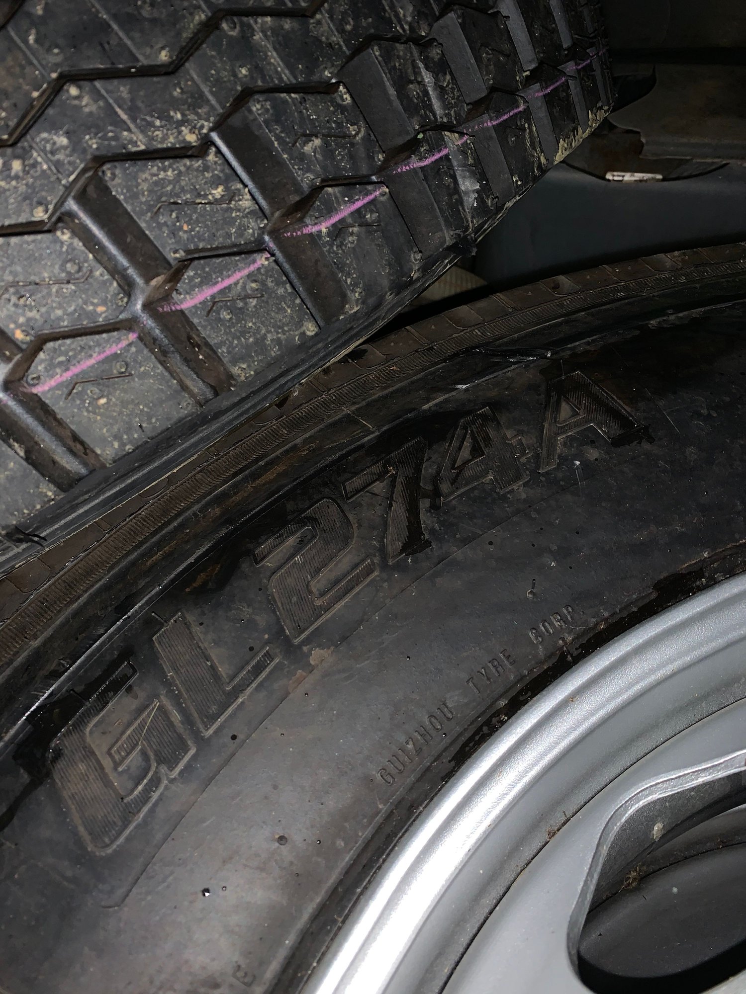 Wheels and Tires/Axles - SIX 10R22.5 New tires and wheels and new lug nuts for 6 lug ford 1960's - New - 0  All Models - Howell, MI 48855, United States