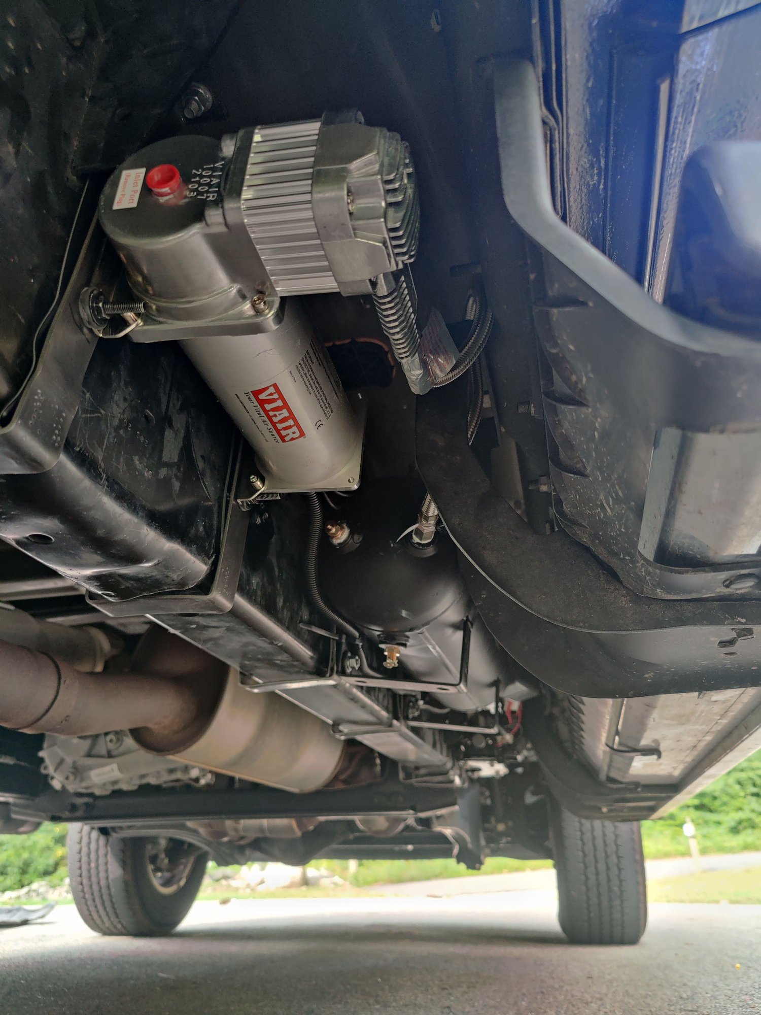 Airbags and Compressor and Tank Ford Truck Enthusiasts Forums