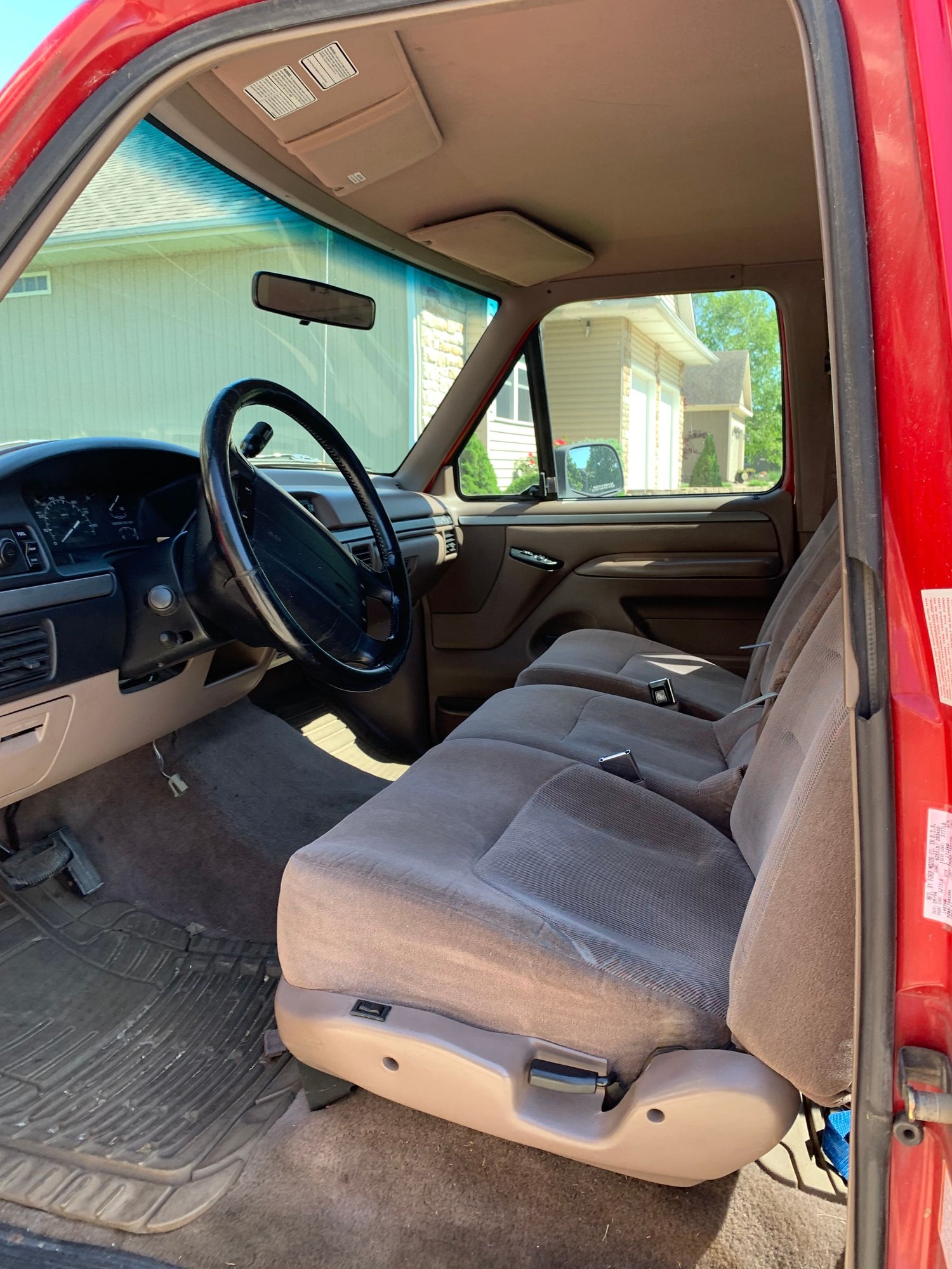 1995 Ford F-150 - 1995 "Big Red" Ford F150 for sale, in great shape, Rebuilt engine, new Transmission - Used - VIN 1FTEX14H0SKA20473 - 8 cyl - 4WD - Automatic - Truck - Red - Blue Springs, MO 64029, United States