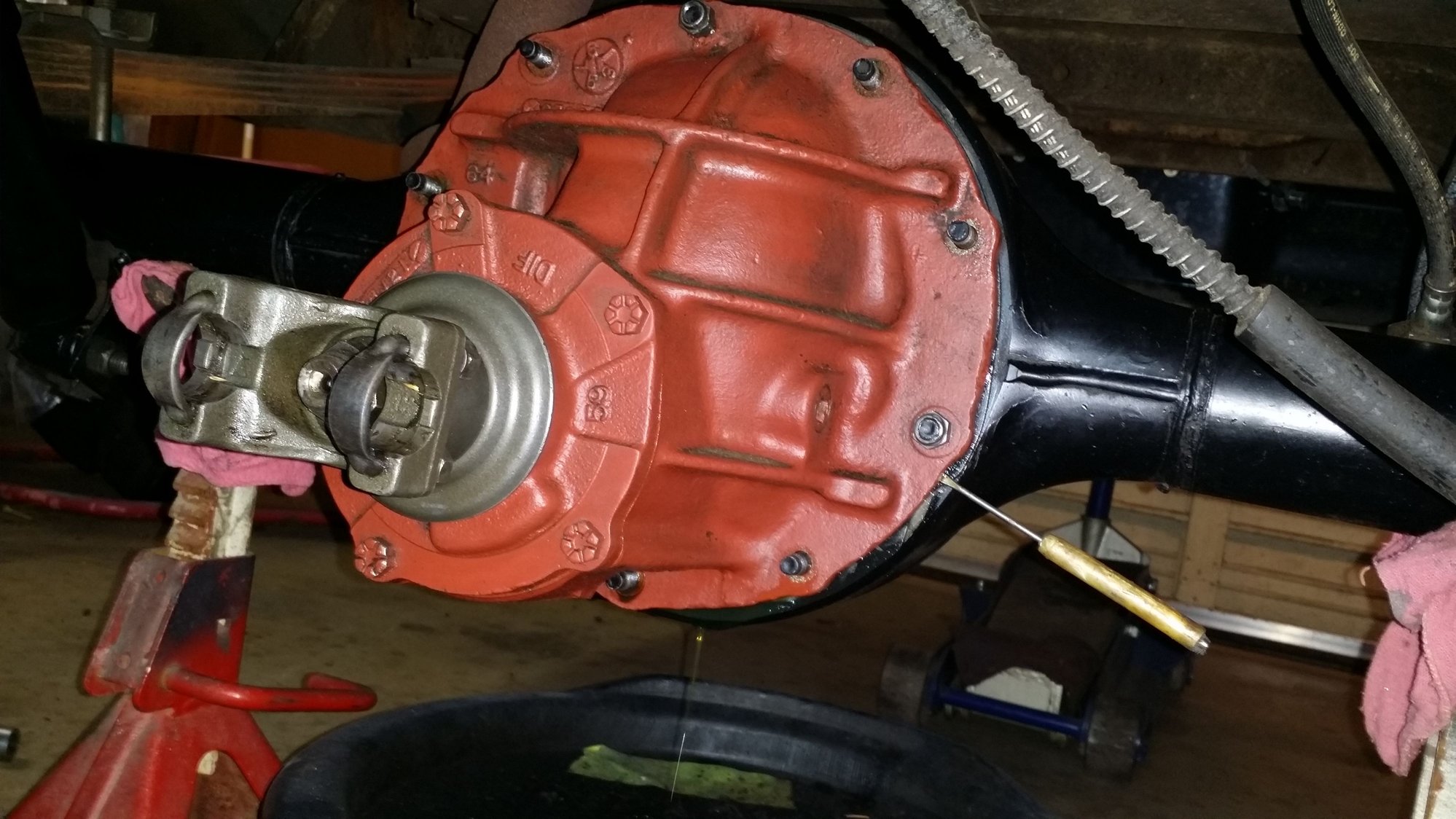 Boost Your 1980 83 F100'S Performance:  Rear Axle Optimization - yvxu4jg