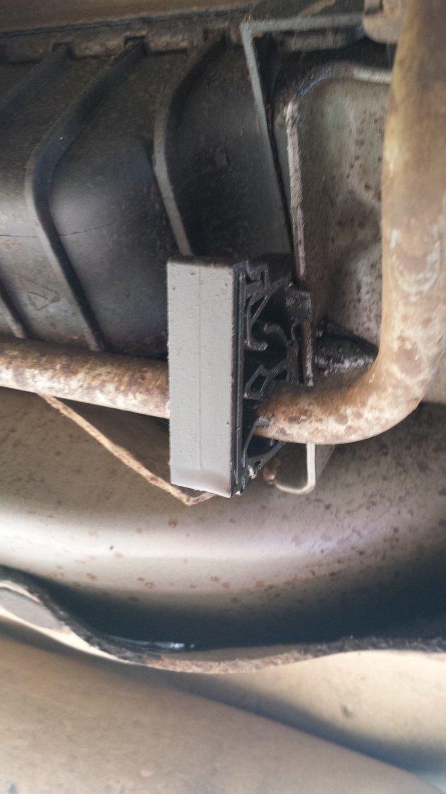 Transmission fluid leak by radiator.. Ford Truck Enthusiasts Forums