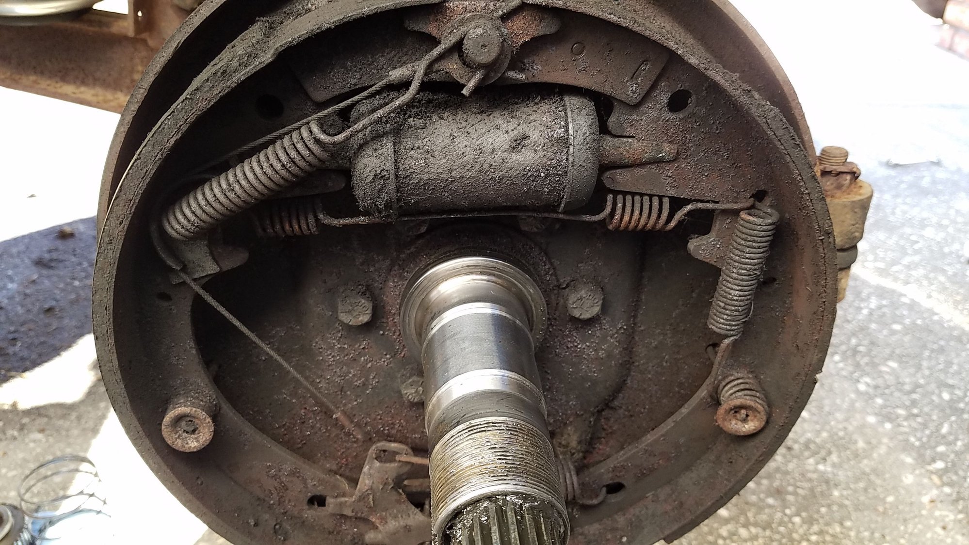 1975 F100 4x4 front drum brakes question - Ford Truck Enthusiasts Forums