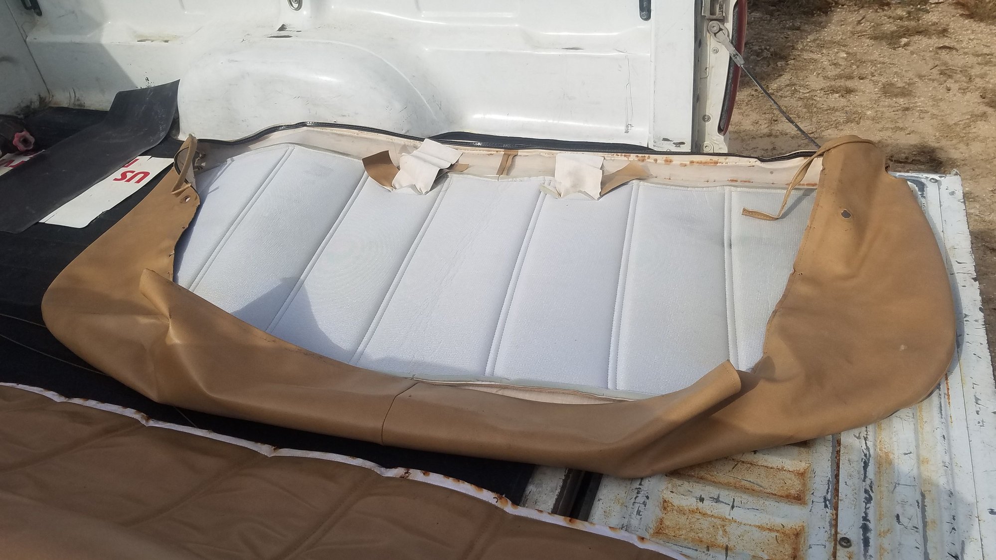 Interior/Upholstery - Seat Cover for 1973-1977 F Series in very good condition - Used - 1973 to 1977 Ford F Series - Lampasas, TX 76550, United States