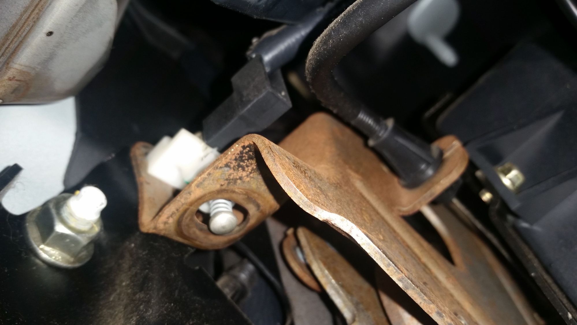 99 f250 SD Break light stays on Ford Truck Enthusiasts Forums