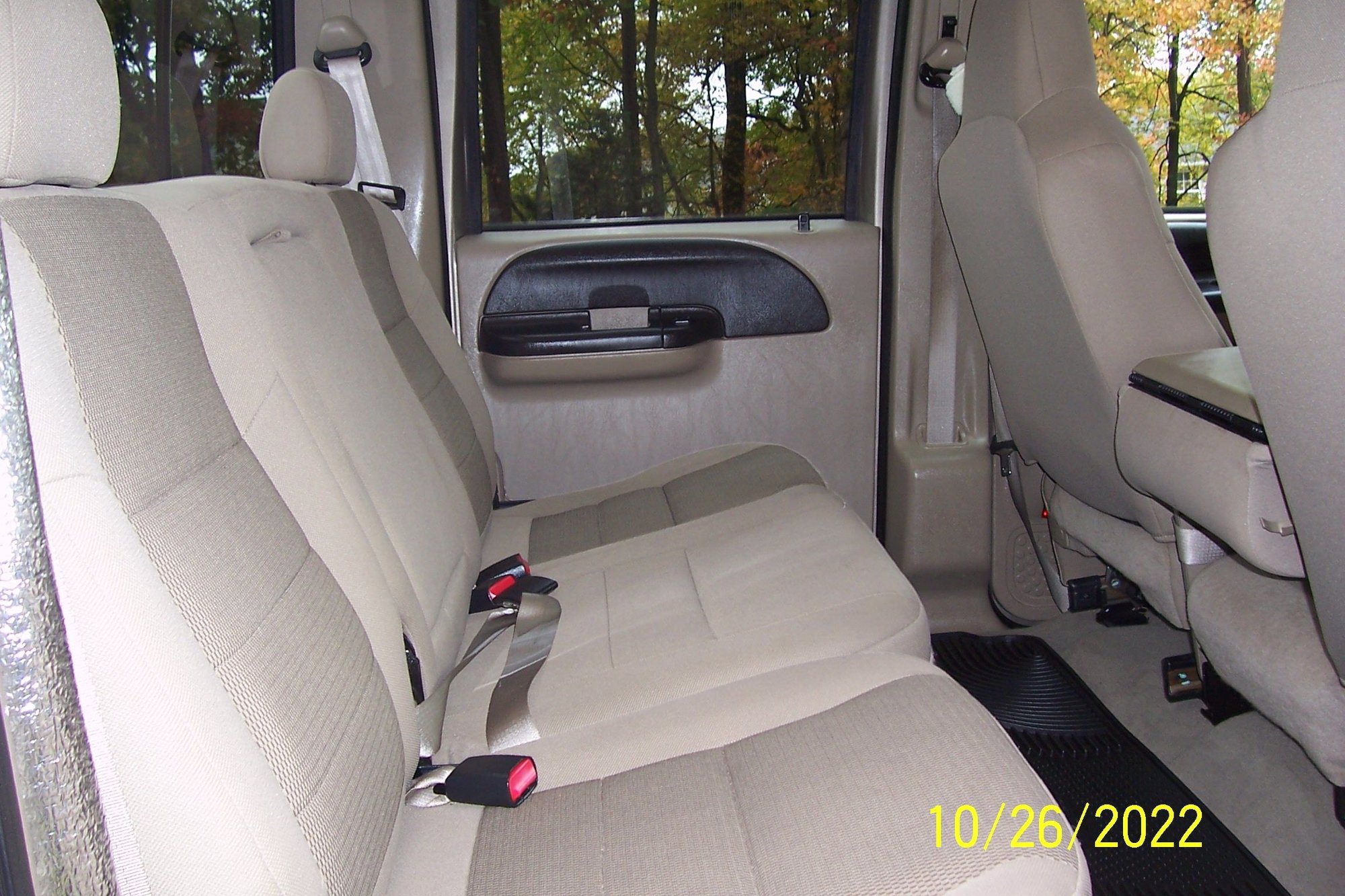 2005 Ford F-250 Super Duty - Extra Clean Low Mileage 2005 F250 SD XLT Crew Cab LB 6.0 (STUDDED) Diesel - Used - VIN 1FTSW21P95EA66152 - 74,800 Miles - 8 cyl - 4WD - Automatic - Truck - Beige - Millersville, MD 21108, United States