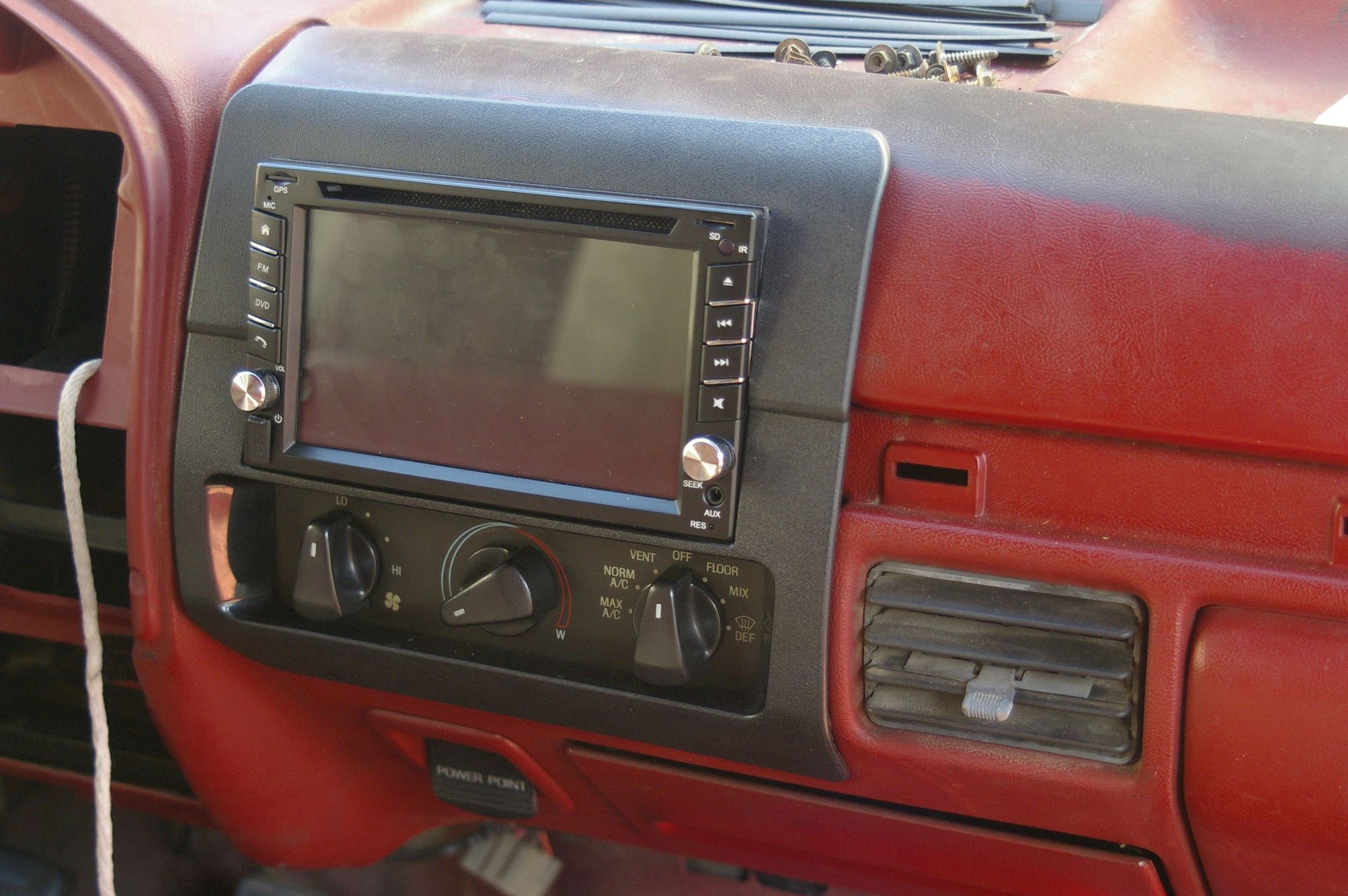 Changing Radio Again in my 93 F250 Page 3 Ford Truck Enthusiasts Forums