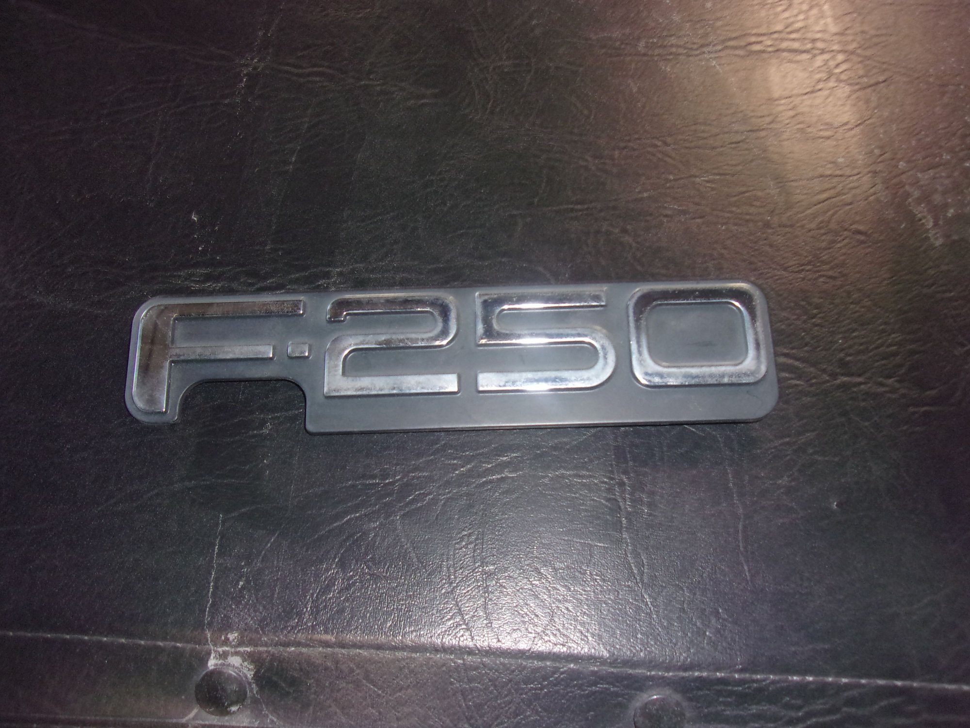 Ford Truck Tailgate Emblem