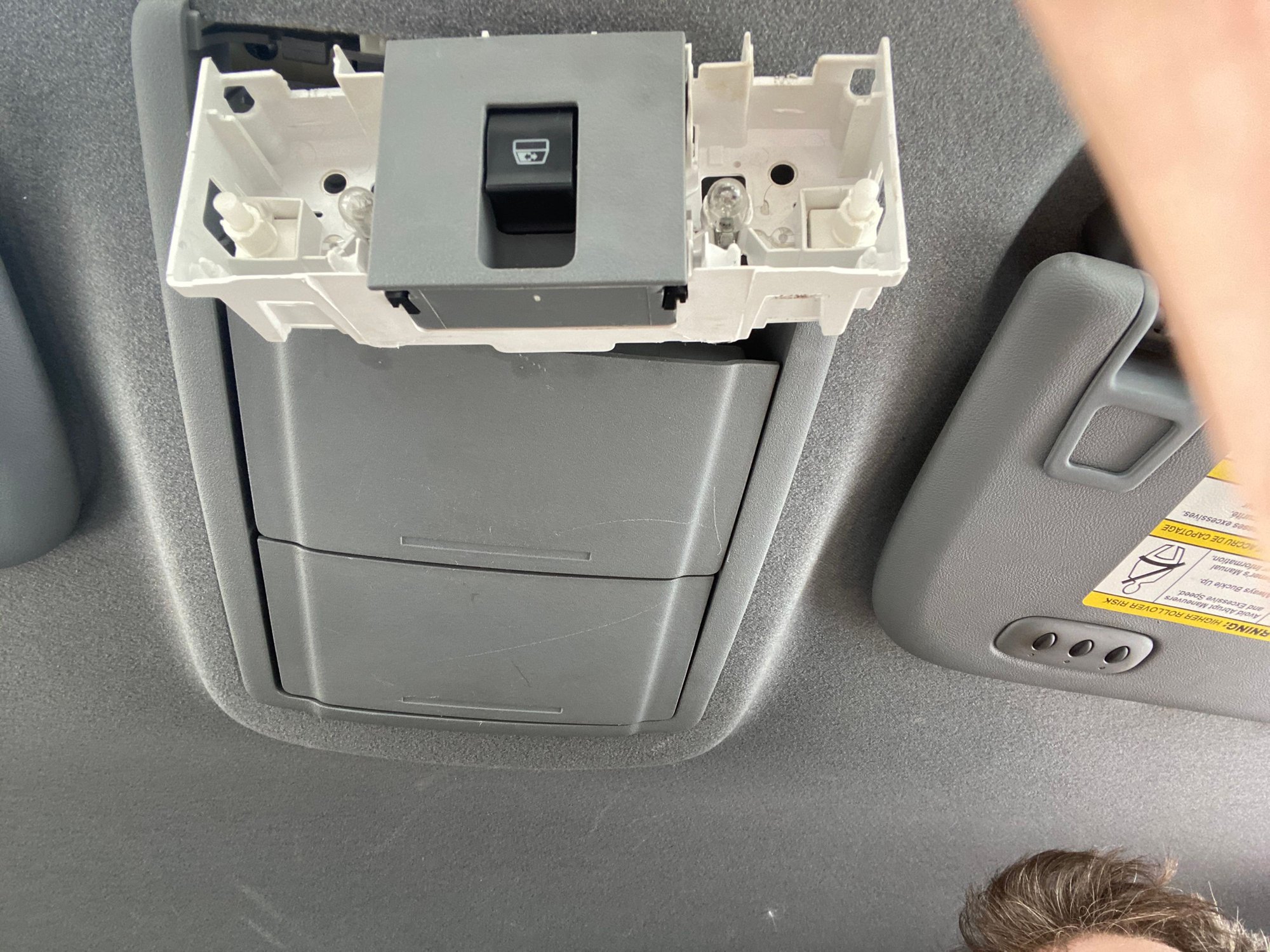 2012 F 350 Interior lights not coming on when the doors are opened