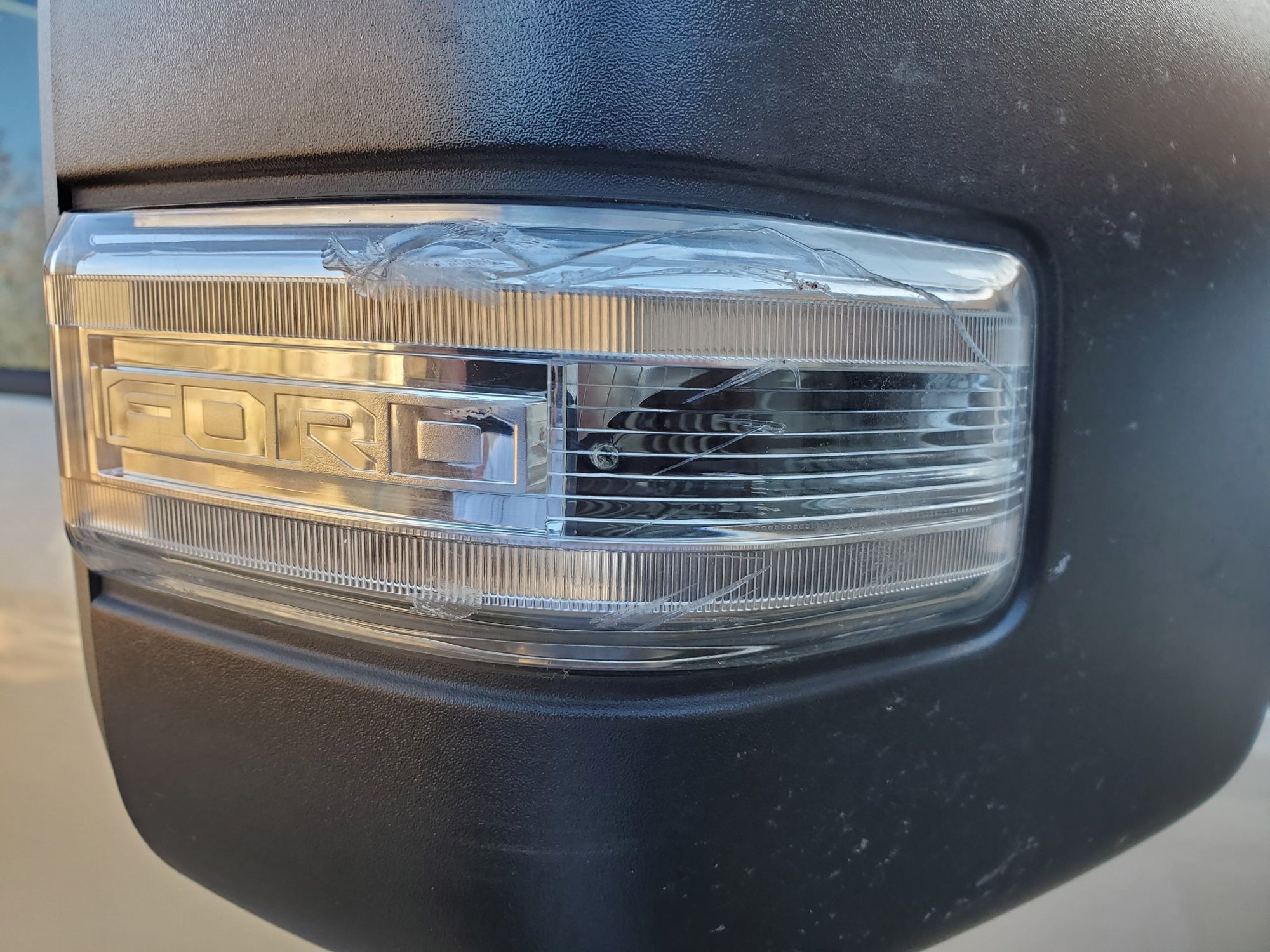 Towing mirror turn signal lens cracked Ford Truck Enthusiasts Forums