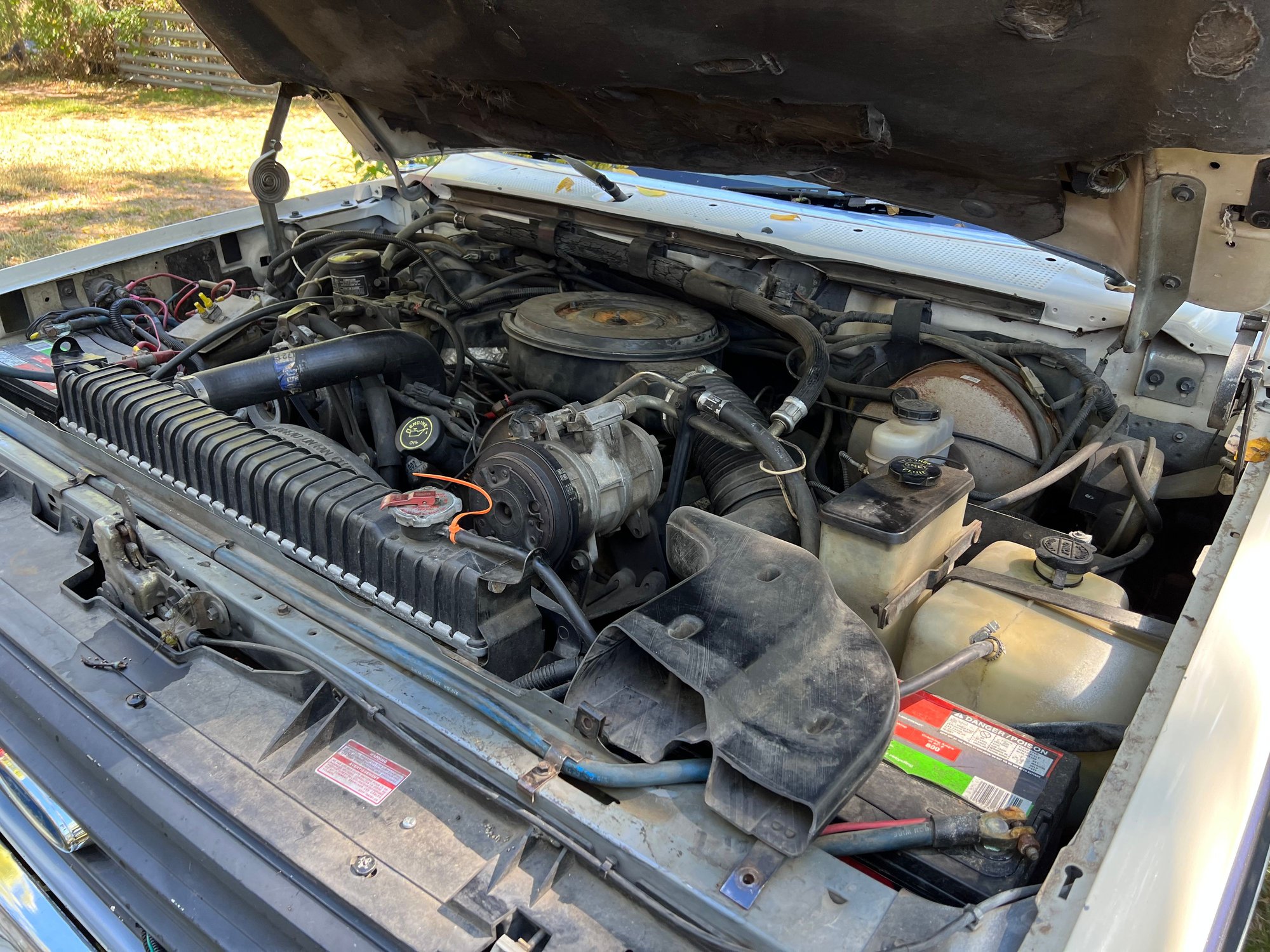 1990 Ford F-250 - 1990 F-250 7.3L Diesel 4x4 Extended Cab 91k Miles w Hiniker Snow Plow - Used - VIN 1FTHX26M3LKA91665 - 91,000 Miles - 8 cyl - 4WD - Automatic - Truck - White - Billings, MO 65610, United States