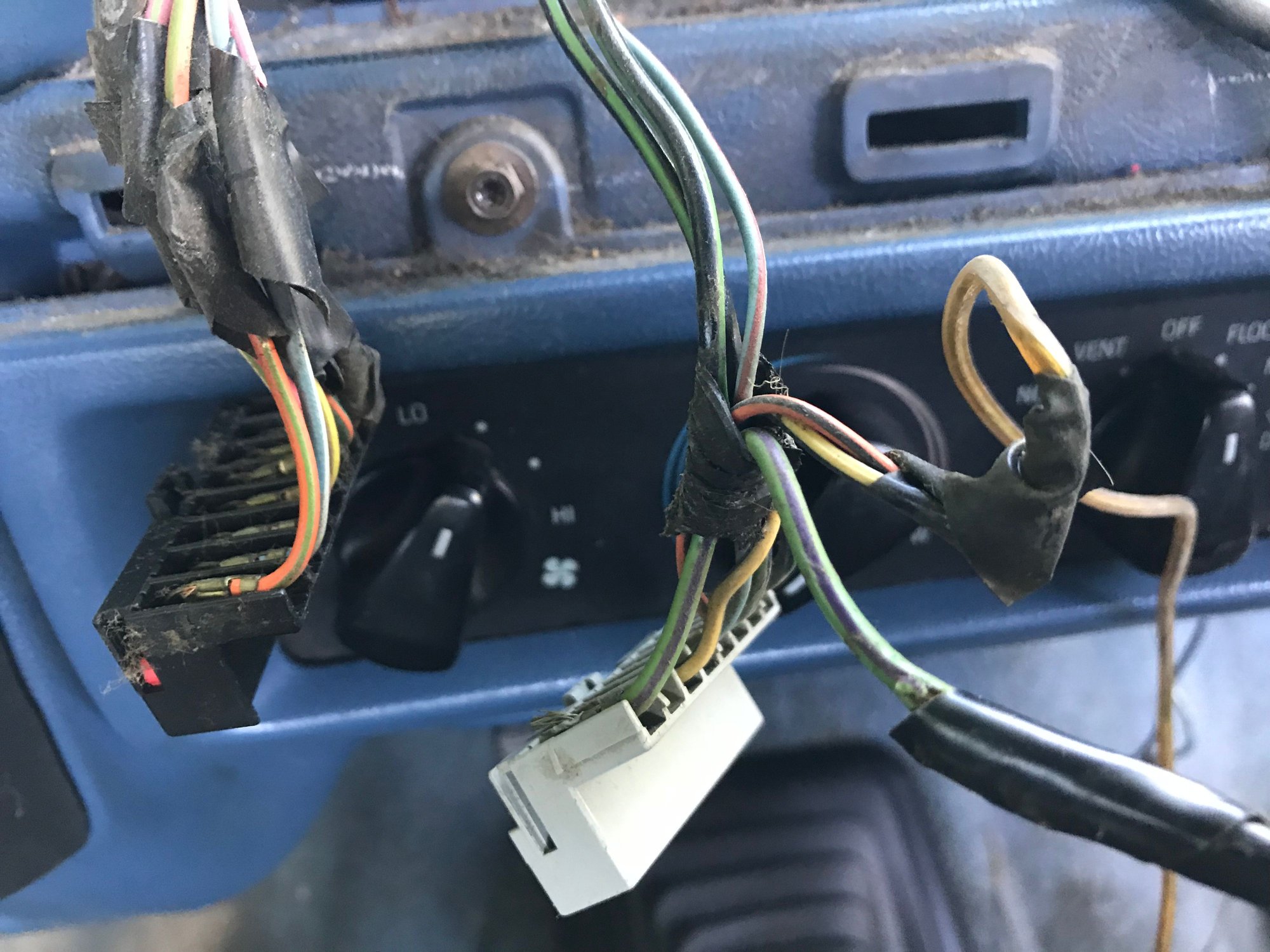 Stereo wiring question - Ford Truck Enthusiasts Forums