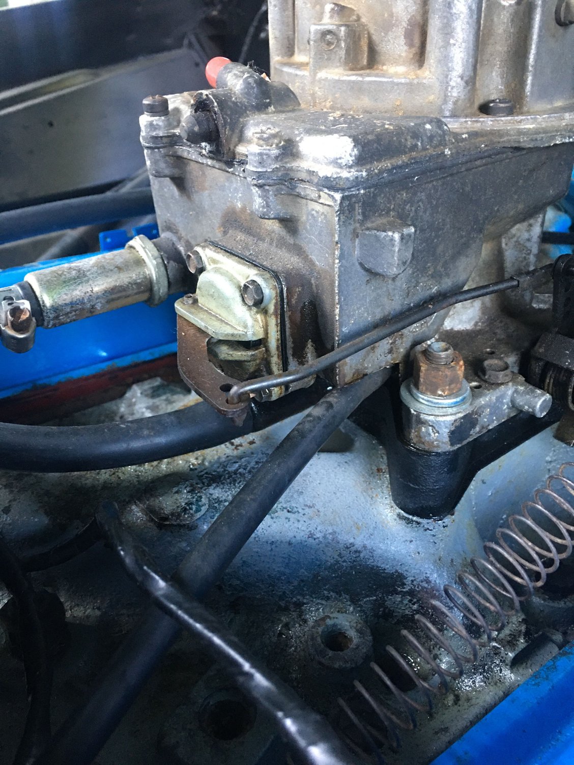 2 BBL Leaking Fuel Onto Intake Manifold Ford Truck Enthusiasts Forums