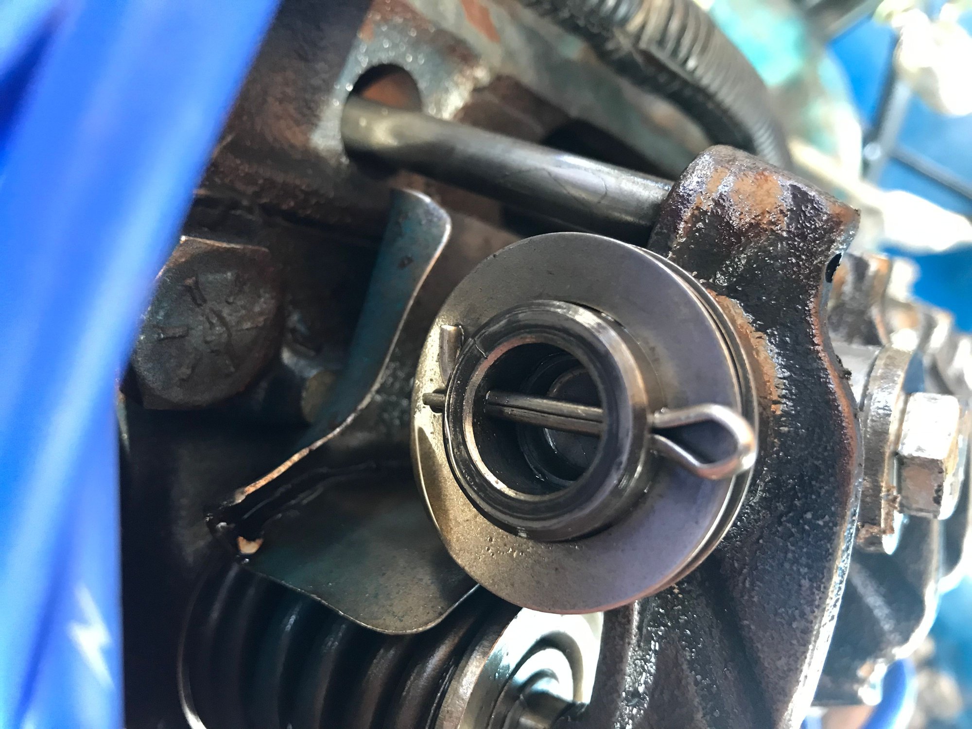Unusual Oil Restrictor? Ford Truck Enthusiasts Forums
