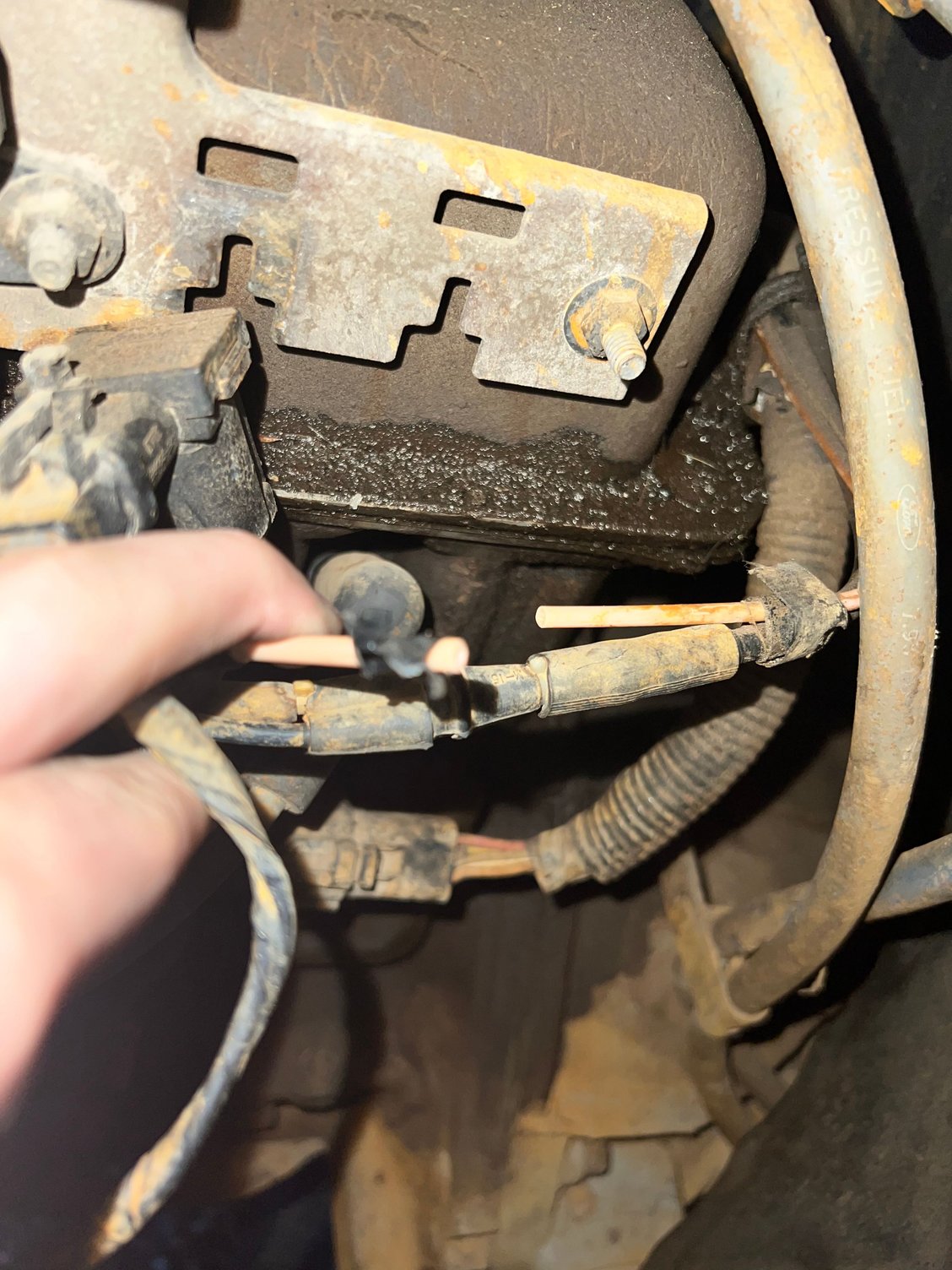 Is this a vacuum line? 1993 f150 Ford Truck Enthusiasts Forums