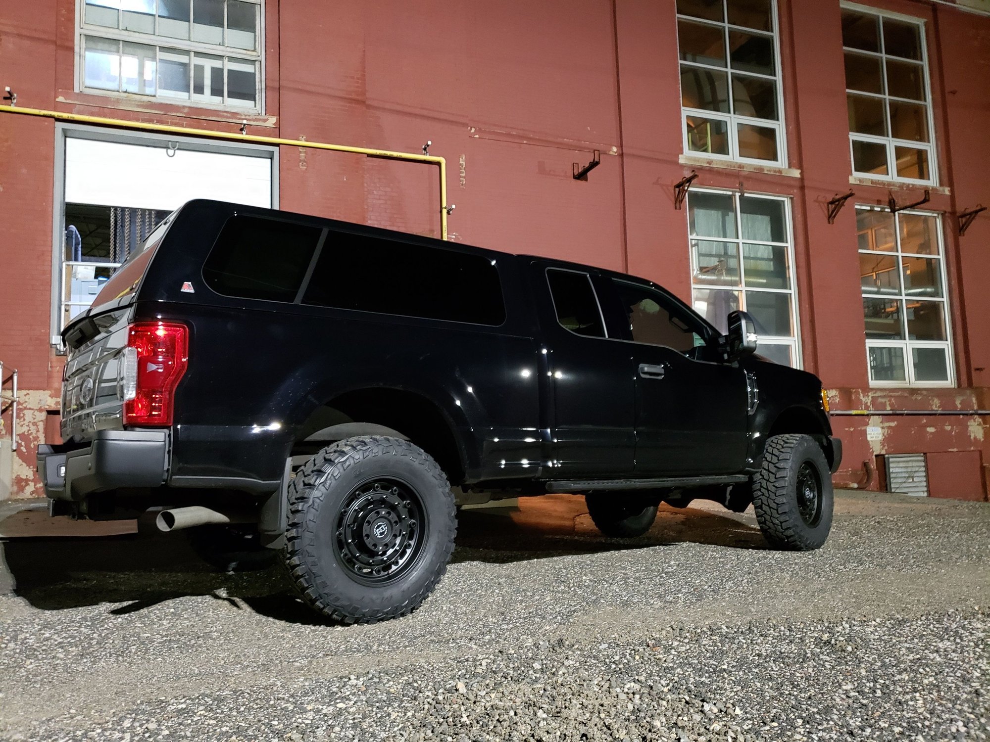 Black Rhino Arsenal w/37's - Ford Truck Enthusiasts Forums