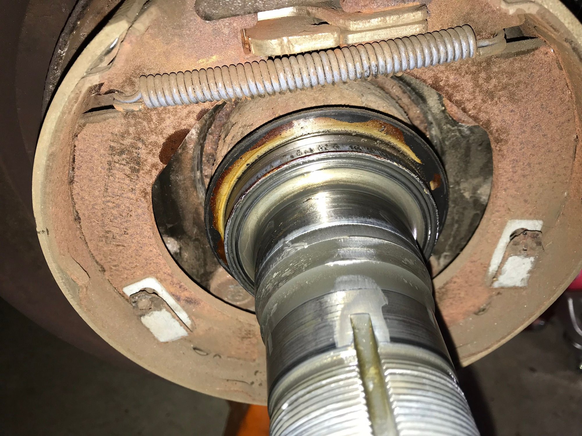 2 piece rear inner axle seals Where to get/part Ford Truck