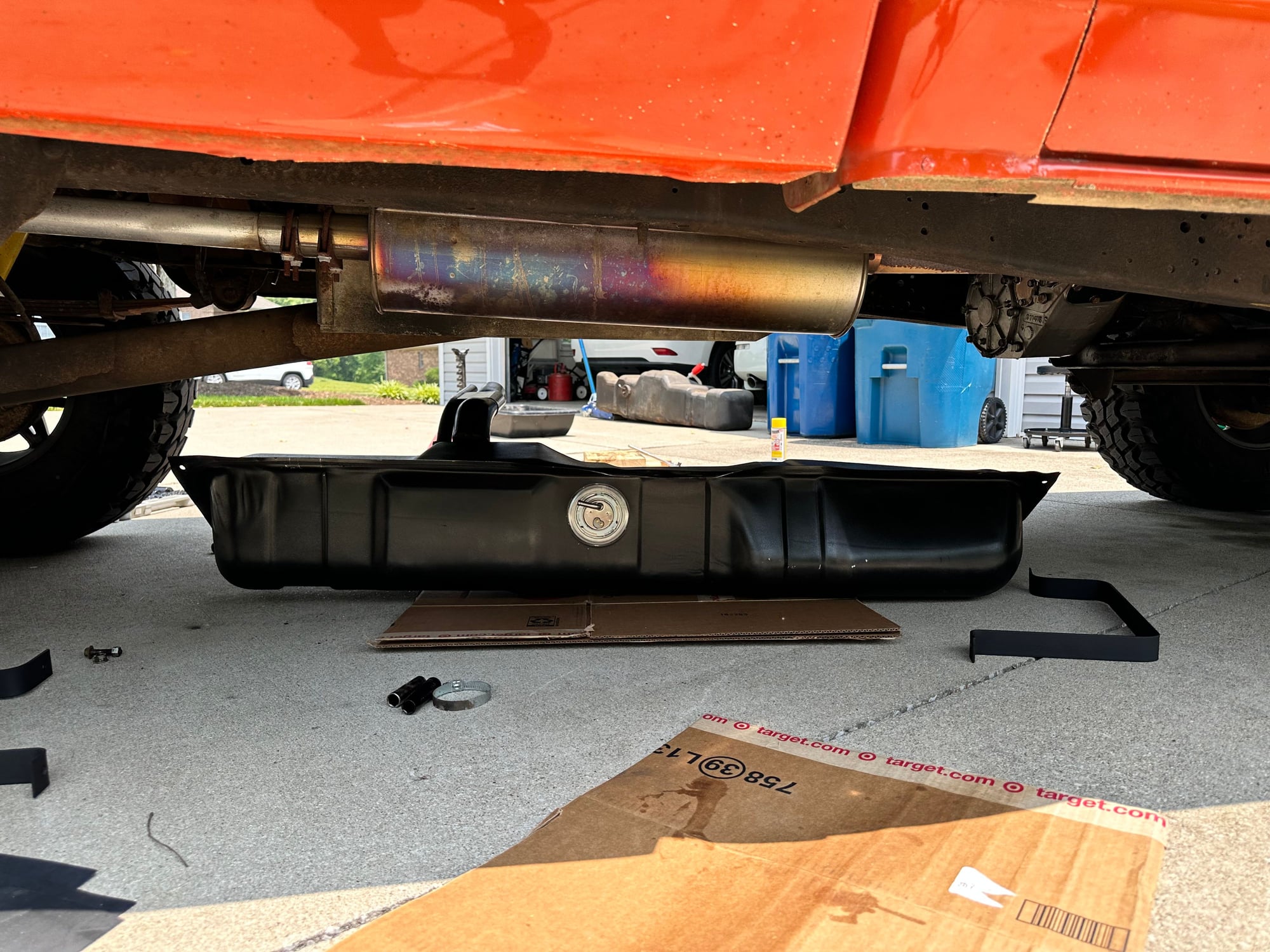 Early Bronco Auxiliary Side Fuel Tank Replacement