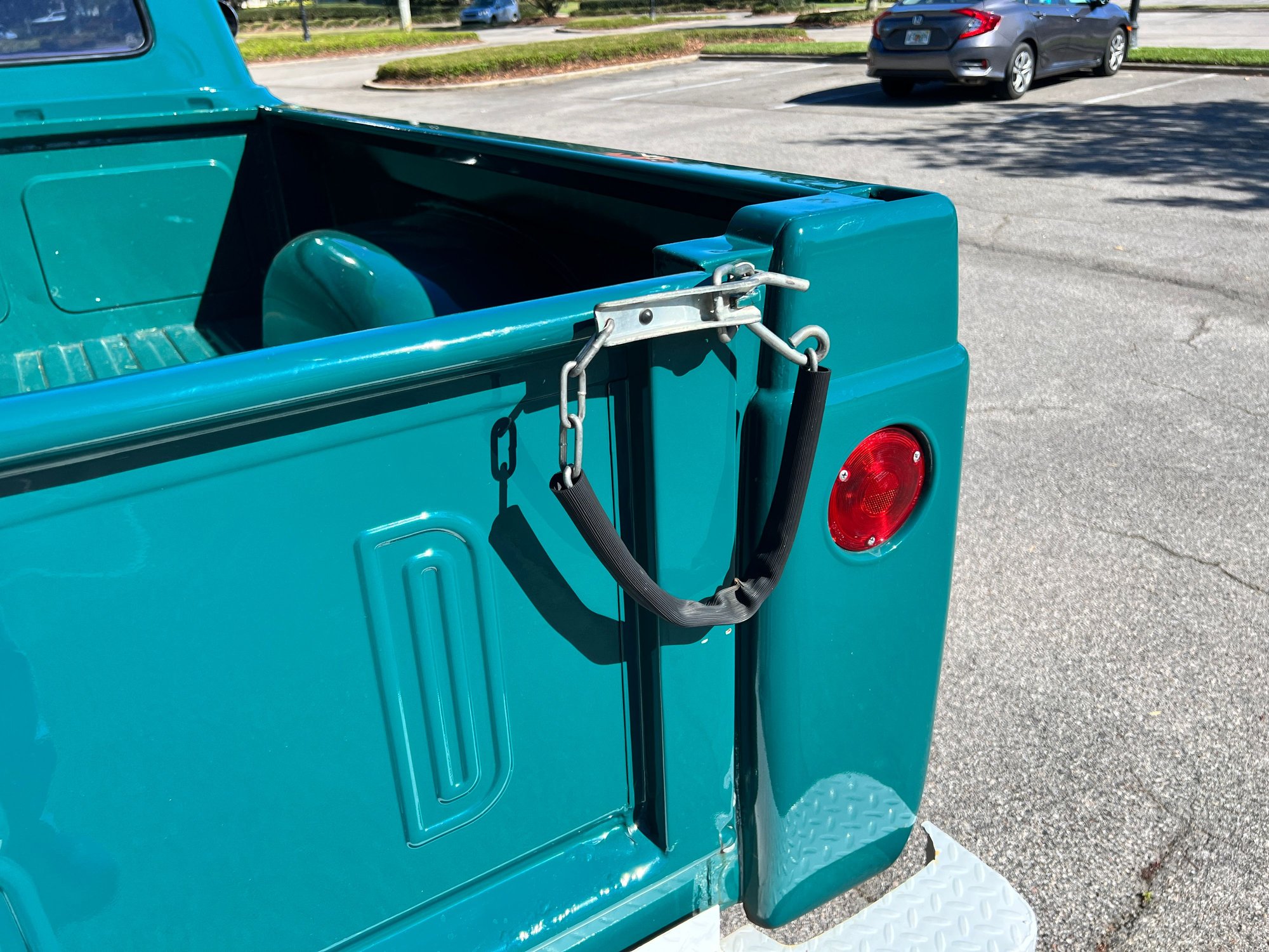 1963 Ford F-100 - 1963 Ford F-100 4-Speed Comprehensive Restoration done prior to May 2019. - Used - Maitland, FL 32751, United States