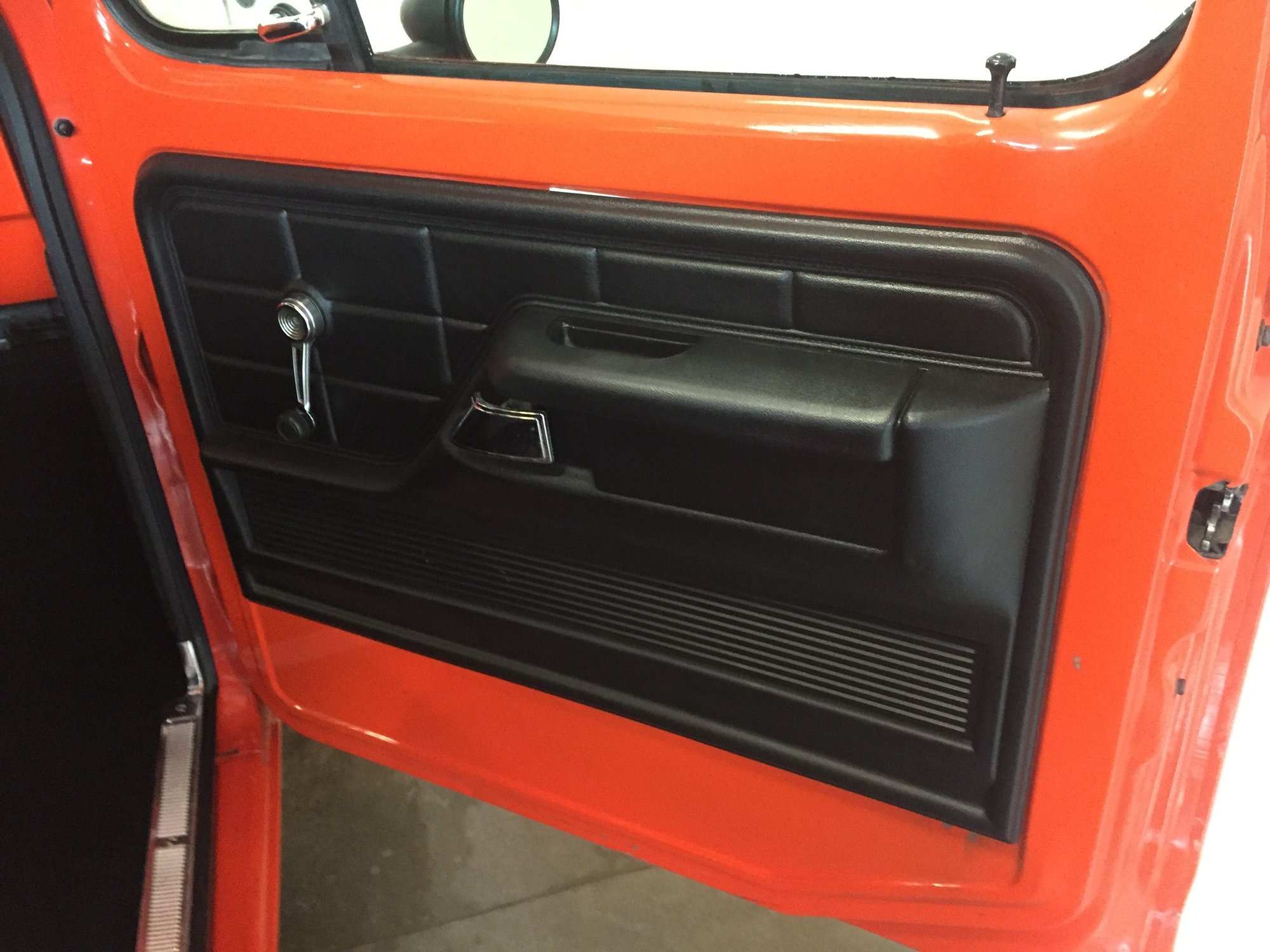 1975 Ford F-100 - 1975 Ford F-100 SHORT BED 2WD ORIGINAL 302 AUTOMATIC RESTOMOD - Used - VIN F10GNX03355 - 56,400 Miles - 8 cyl - 2WD - Automatic - Truck - Orange - Spring Mills, PA 16875, United States