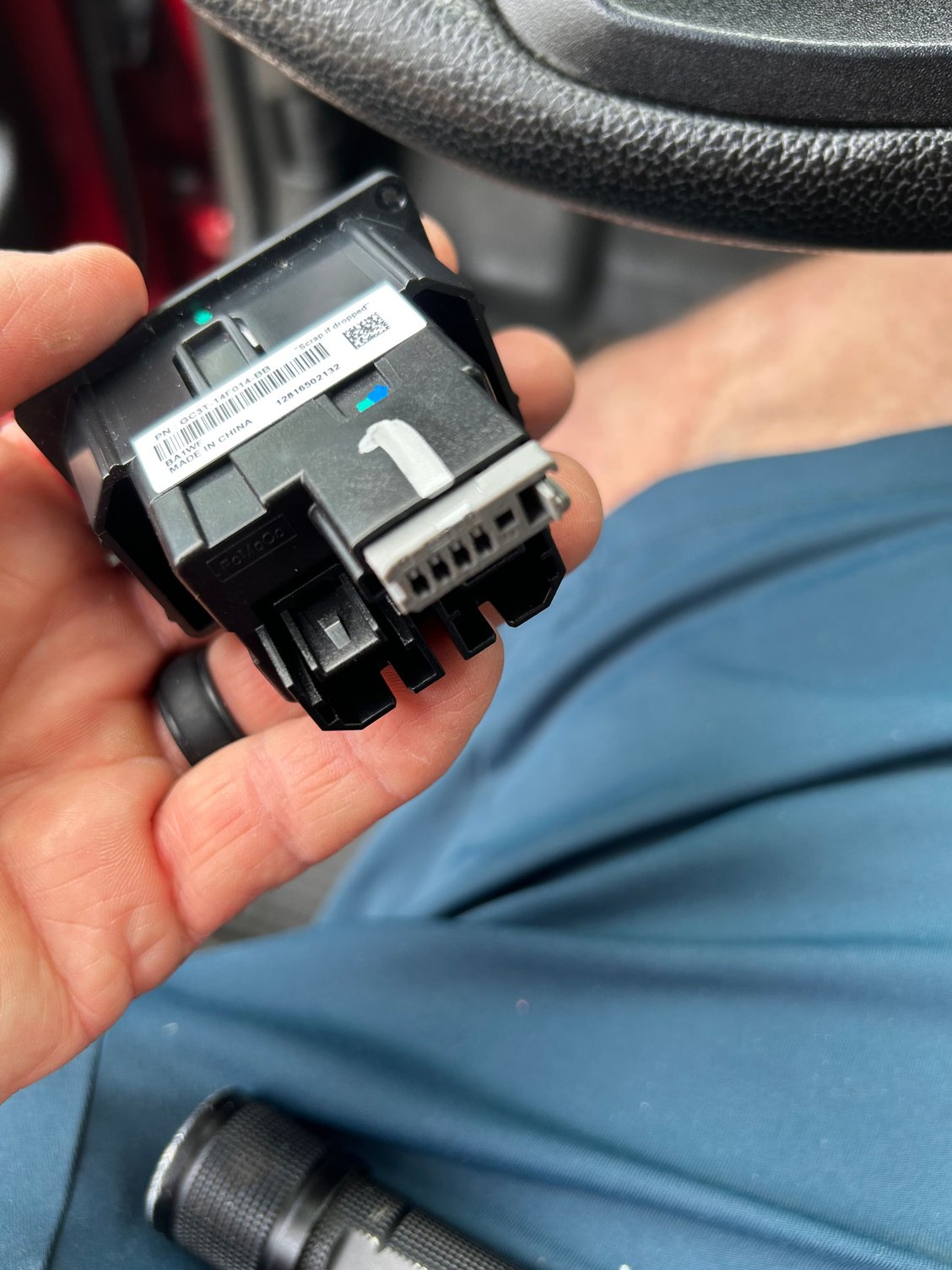USB missing wires? - Ford Truck Enthusiasts Forums
