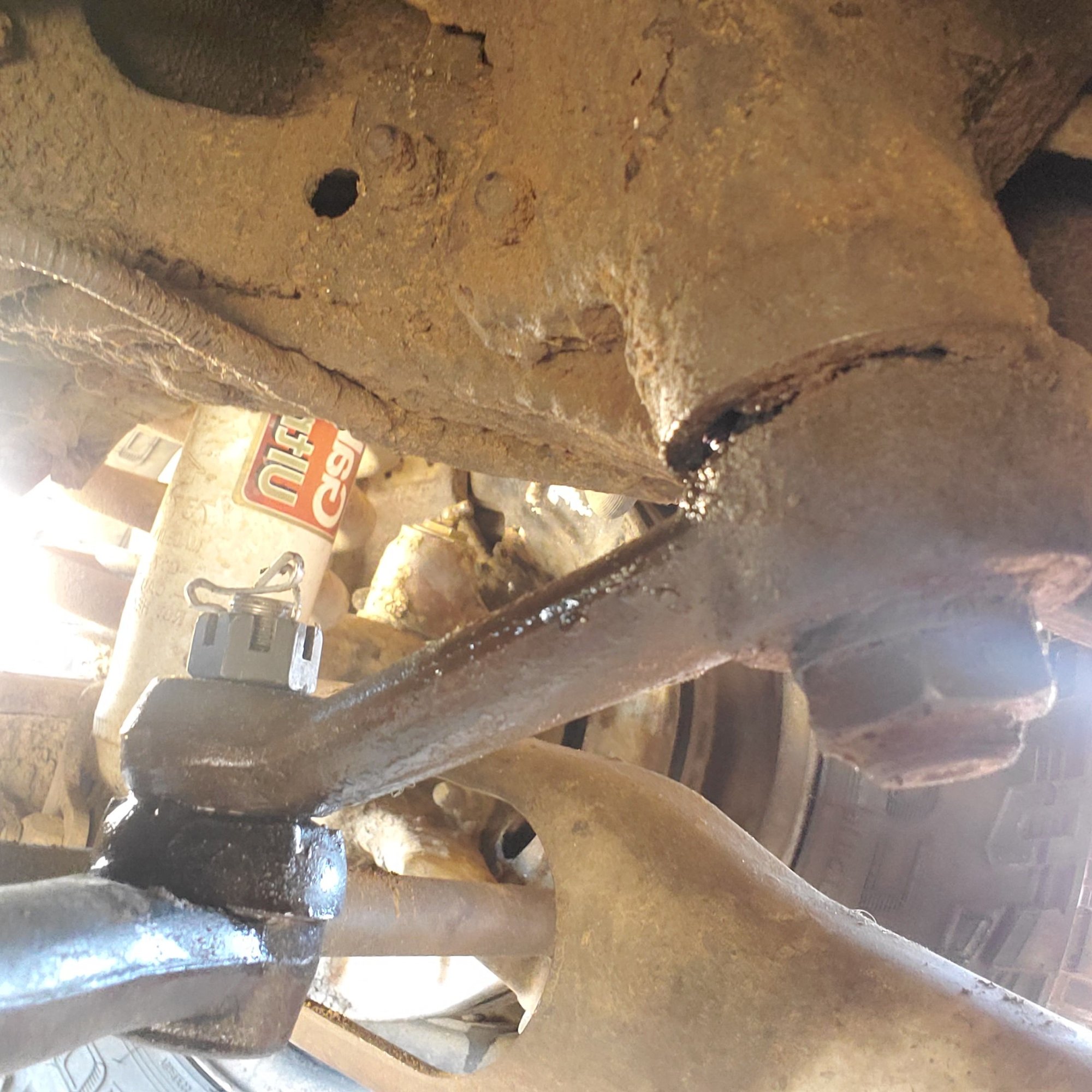 Power Steering Leak, Pitman Arm Shaft Seal? Would this cause a loud pop