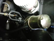 Current pump on engine
