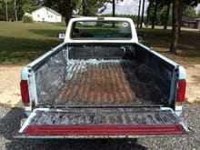 2013 10 06 Blue truck bed (2)