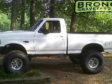 Its on the Jeff's Bronco Graveyard forum as well.