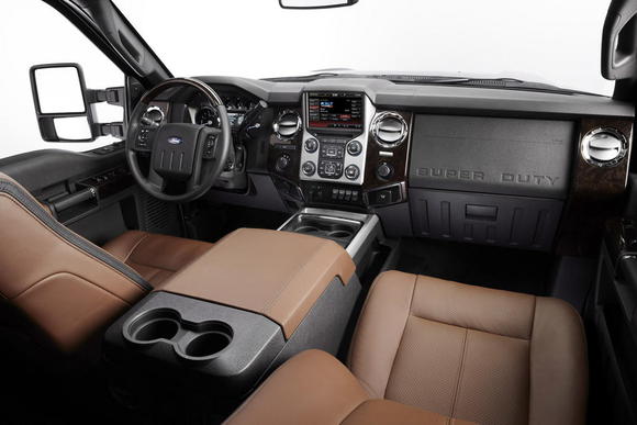 2013 Ford Super Duty07