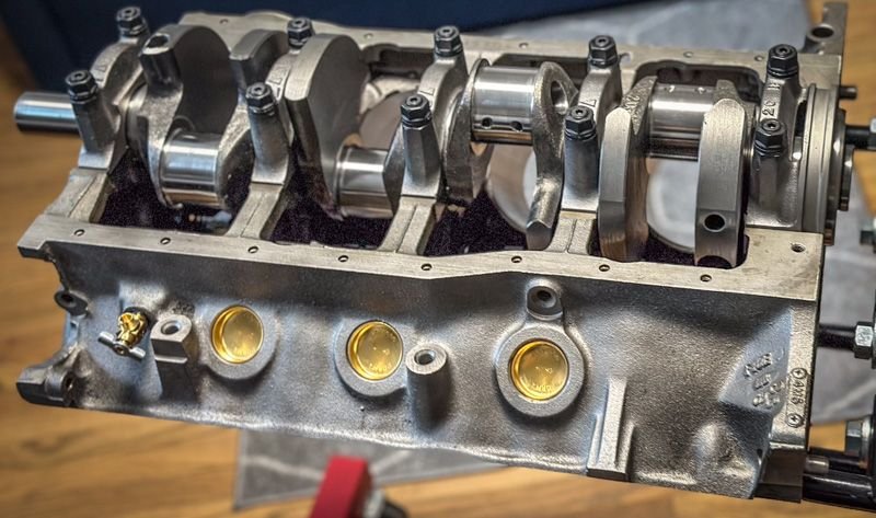 Engine - Complete - Small block Ford 302 (347ci) longblock in Hollywood - Used - 1986 to 1995 Ford Mustang - Los Angeles, CA 90068, United States