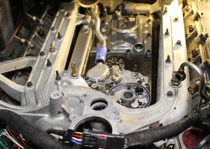 Intake manifold bolt/stud placement. - Ford Truck Enthusiasts Forums
