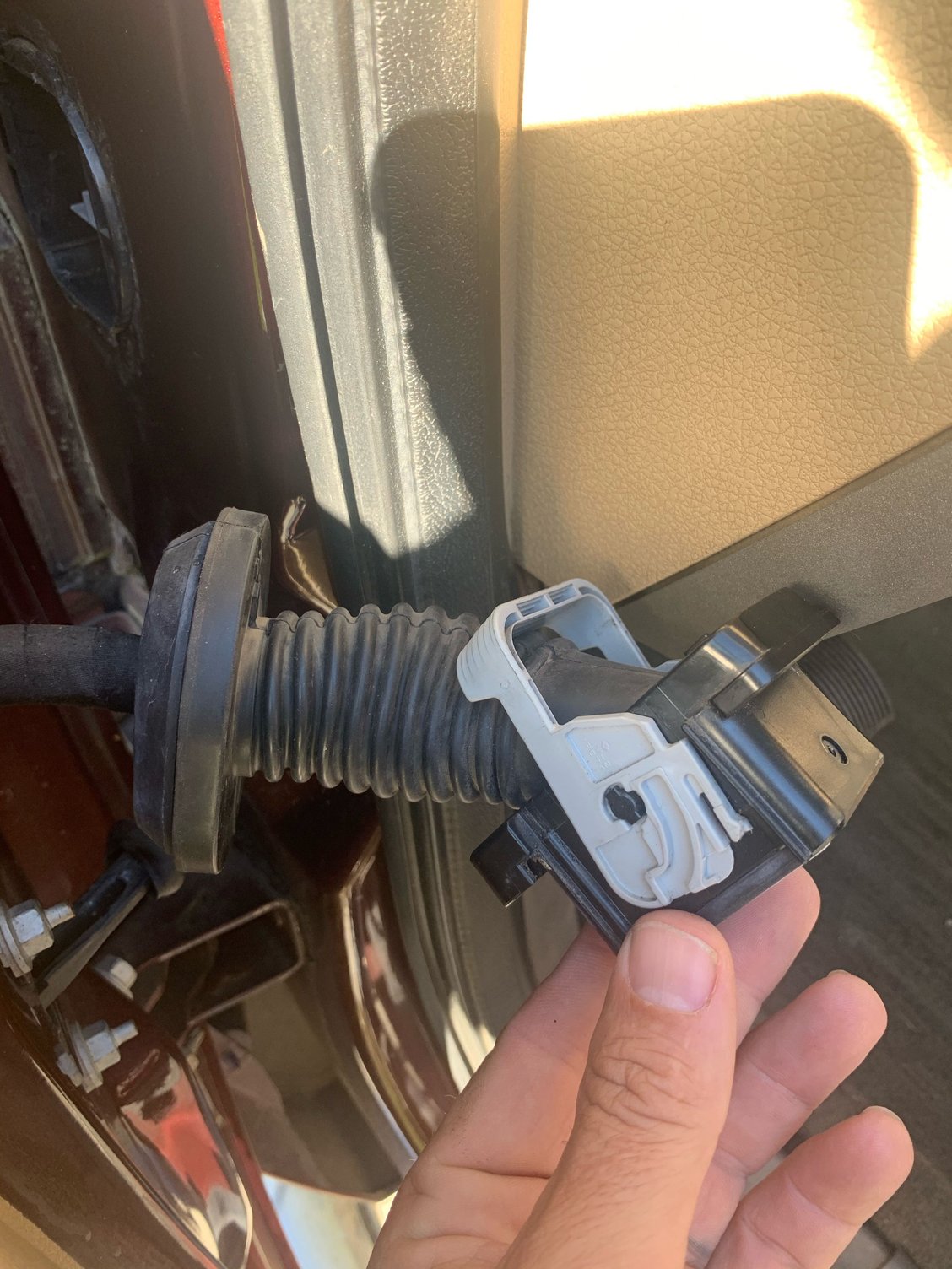 Pass. Side Window Not working/Driver's door wiring harness broken wire