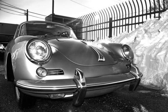 Black &amp; white in the snow