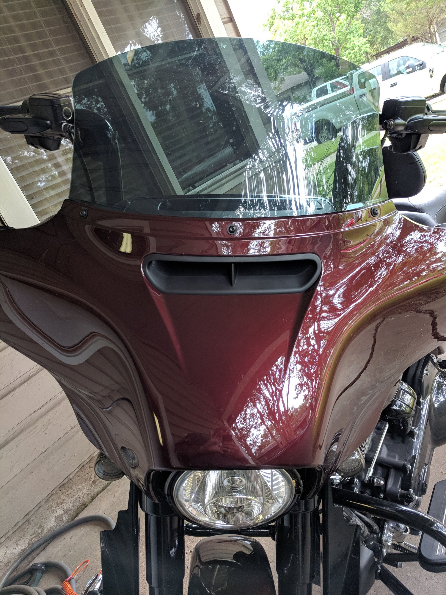 LRS windshield Photos (Street or Ultra Glides) Page 2 Harley