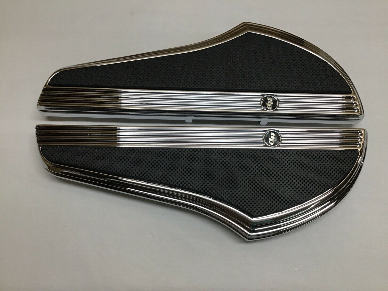 Harley Defiance Chrome Rider Floorboards Harley Davidson Forums