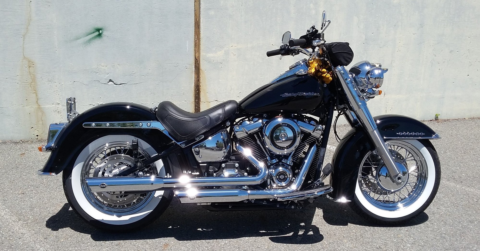 st600 platinum motorcycle speaker system