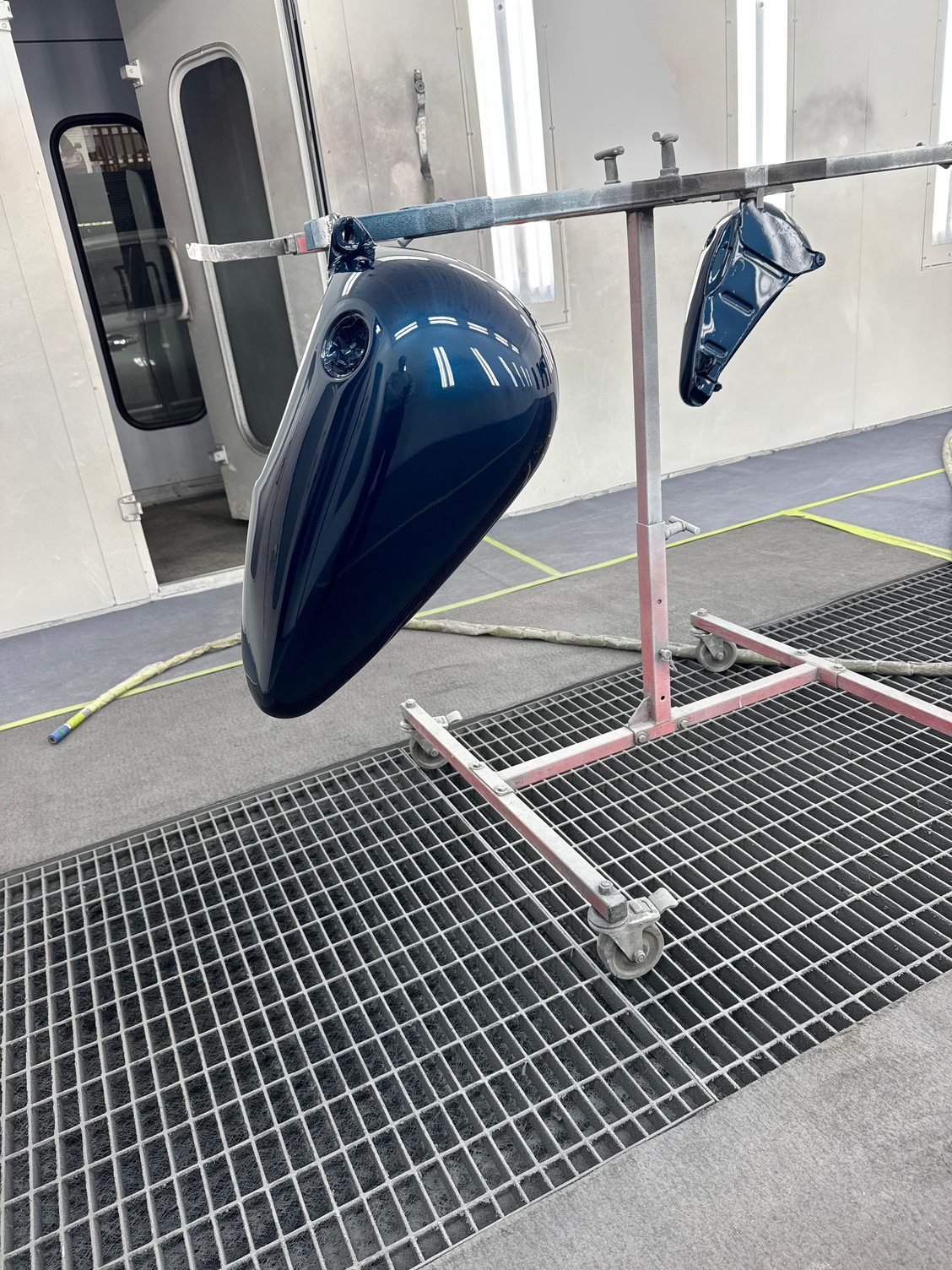 January 2025 got the tins back from my buddy the painter but unfortunately his pinstripe guy did not want to work any longer for him so I was on my own looking for a reputable Harley painter 