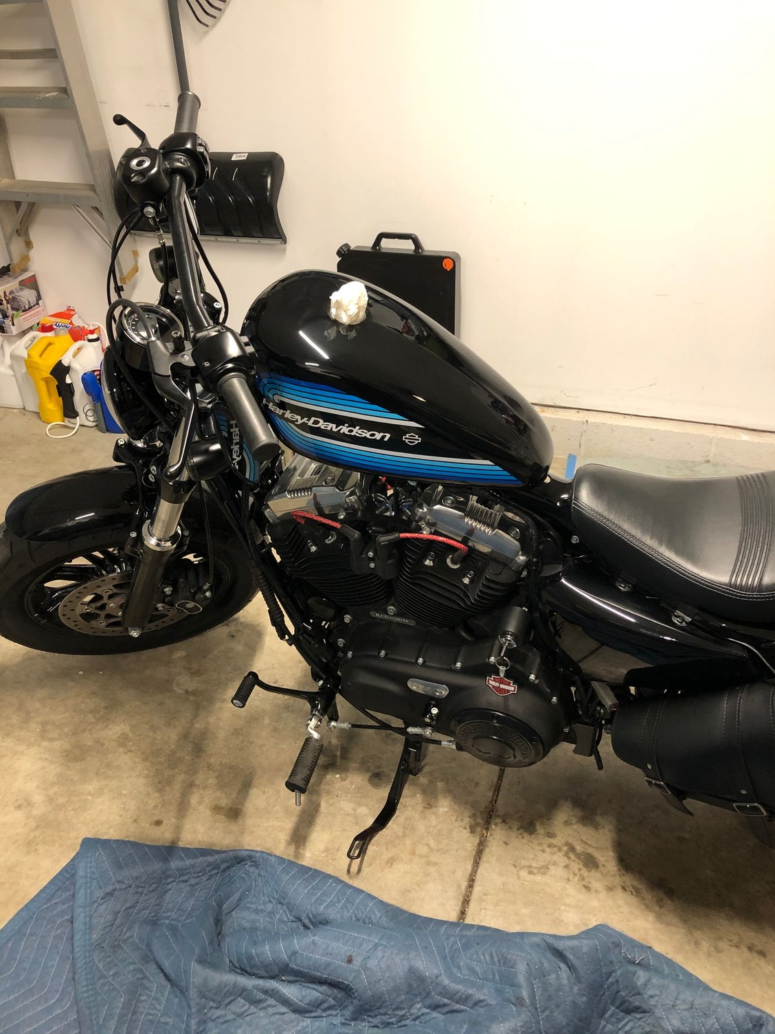 harley davidson iron tank