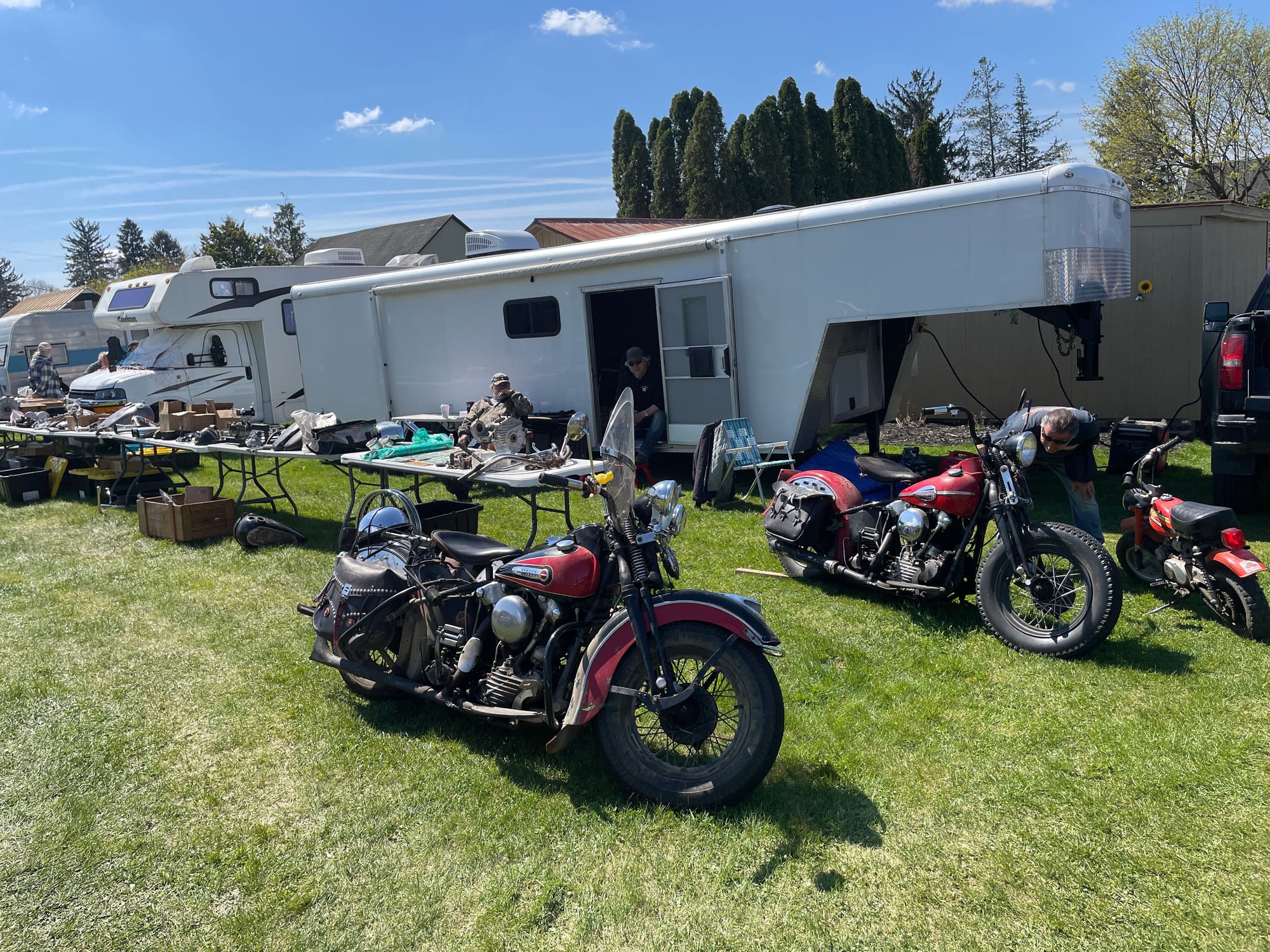 Oley PA swap meet ..pic heavy Harley Davidson Forums