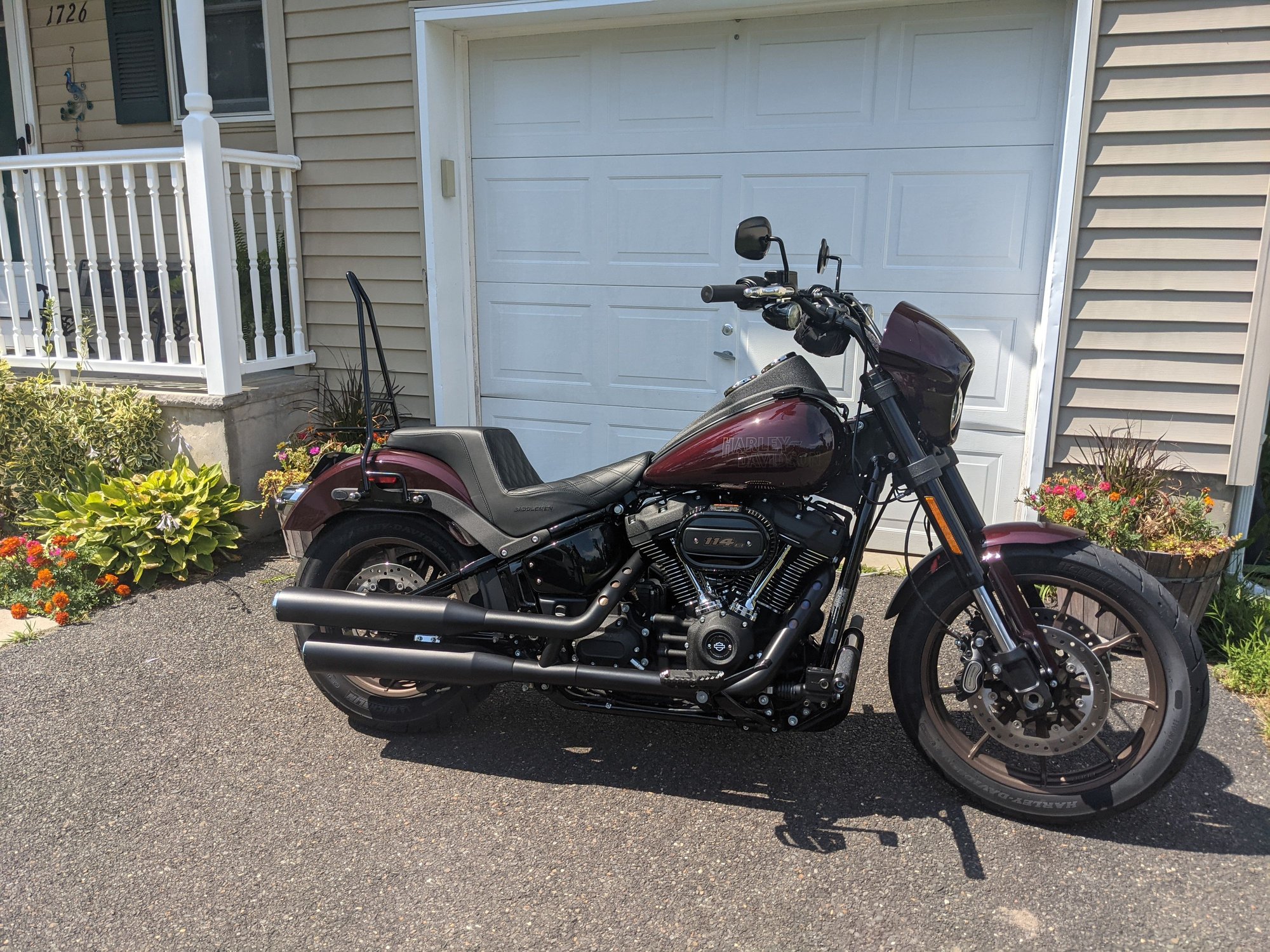 21 lowrider S sissy bars Harley Davidson Forums