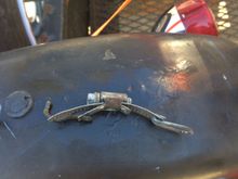 Himemade strap holding the tank